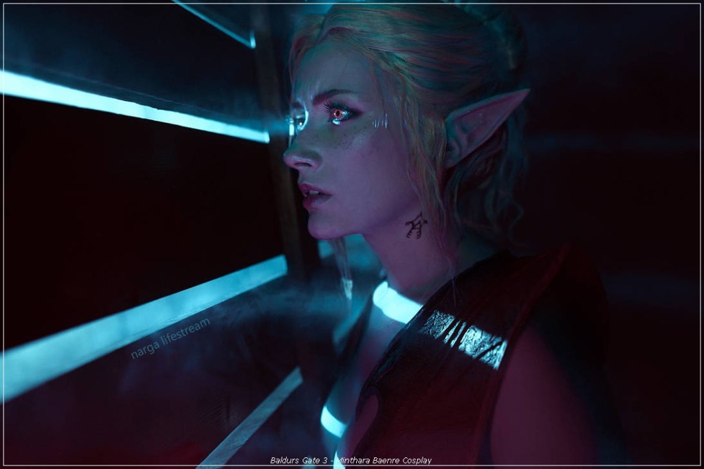 Baldurs Gate 3 - Minthara Baenre Cosplay - cinematic costume portrait