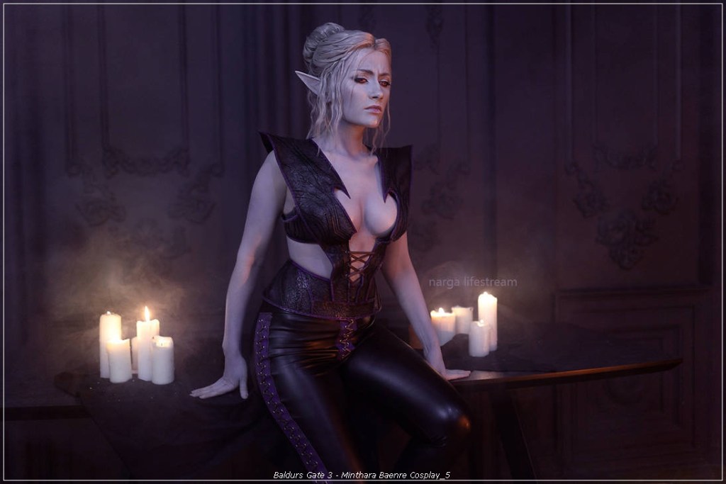 Baldurs Gate 3 - Minthara Baenre Cosplay - elegant character representation