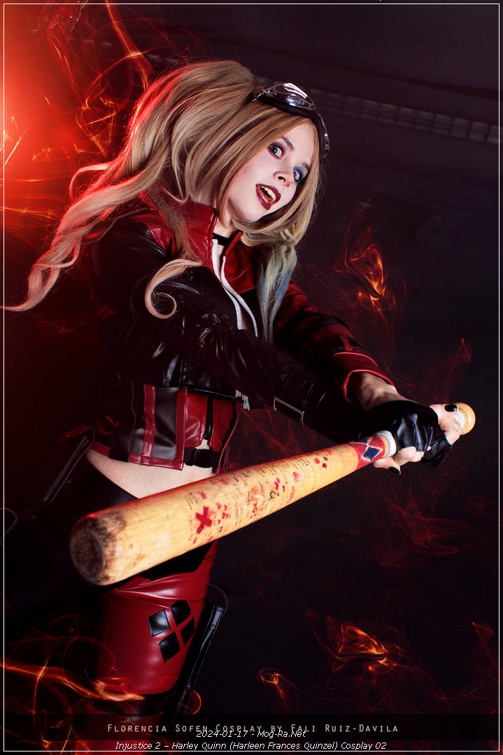 Injustice 2 - Harley Quinn (Harleen Frances Quinzel) Cosplay - authentic view