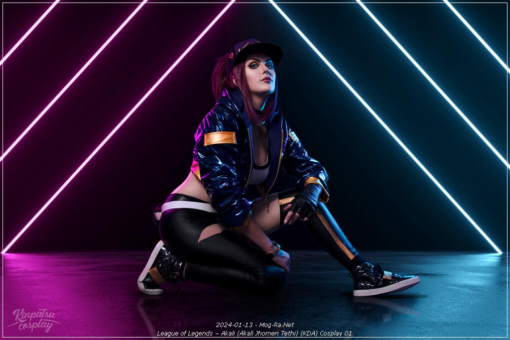 League of Legends - Akali (Akali Jhomen Tethi) (KDA) Cosplay - artistic framing League of Legends - Akali (Akali Jhomen Tethi) (KDA) Cosplay - artistic framing