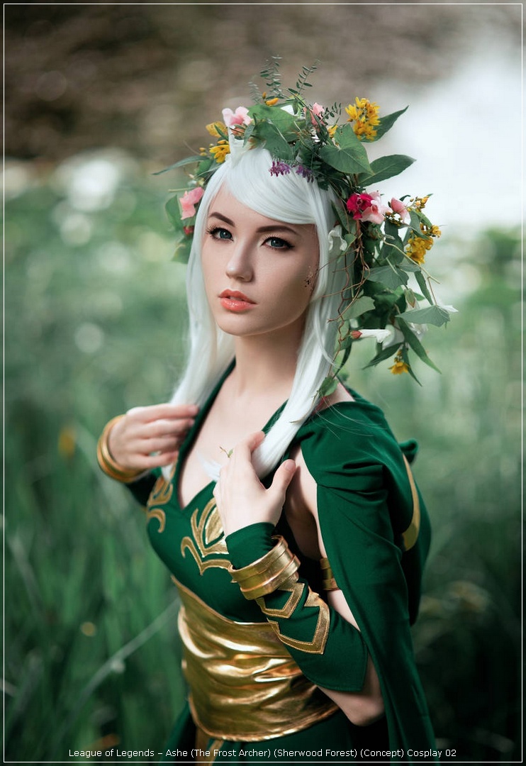 League of Legends - Ashe (The Frost Archer) (Sherwood Forest) (Concept) Cosplay - costume portrait League of Legends - Ashe (The Frost Archer) (Sherwood Forest) (Concept) Cosplay - costume portrait