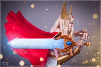 She-Ra and the Princesses of Power - Adora (She-Ra) Cosplay