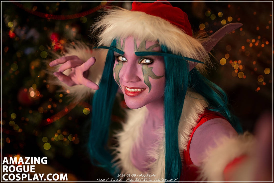 World of Warcraft - Night Elf (Winter Veil) Cosplay - delicate portrait