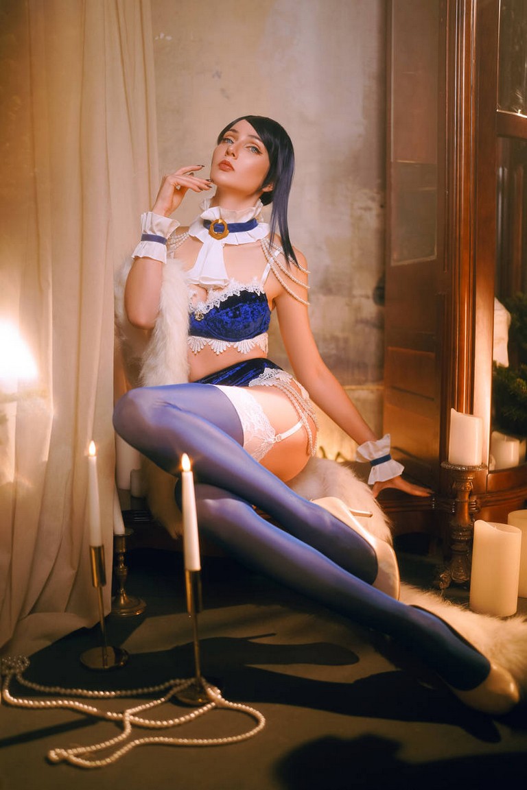 League of Legends - Caitlyn Kiramman (Holiday) Cosplay - character analysis League of Legends - Caitlyn Kiramman (Holiday) Cosplay - character analysis