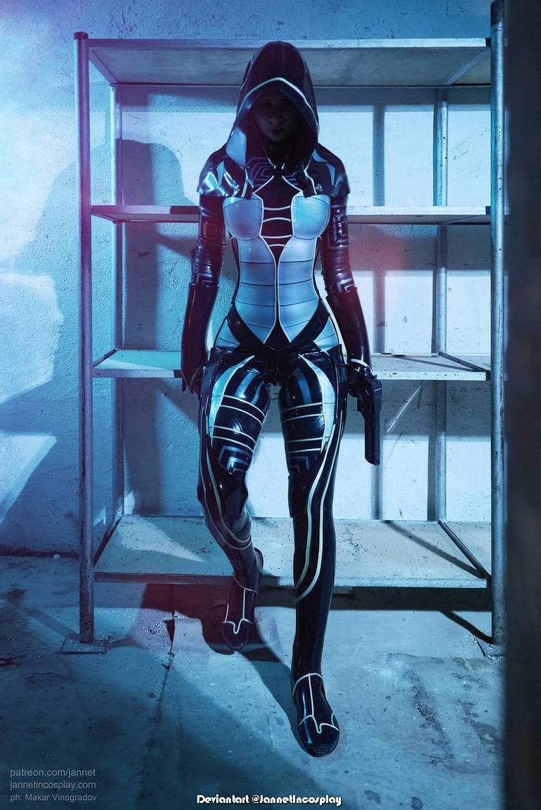Mass Effect 2 - Kasumi Goto (The Red Rose) Cosplay - anime costume