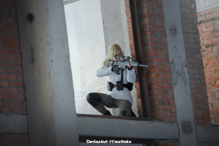 Metal Gear Solid - The Twin Snakes - Sniper Wolf Cosplay - costume show Metal Gear Solid - The Twin Snakes - Sniper Wolf Cosplay - costume show