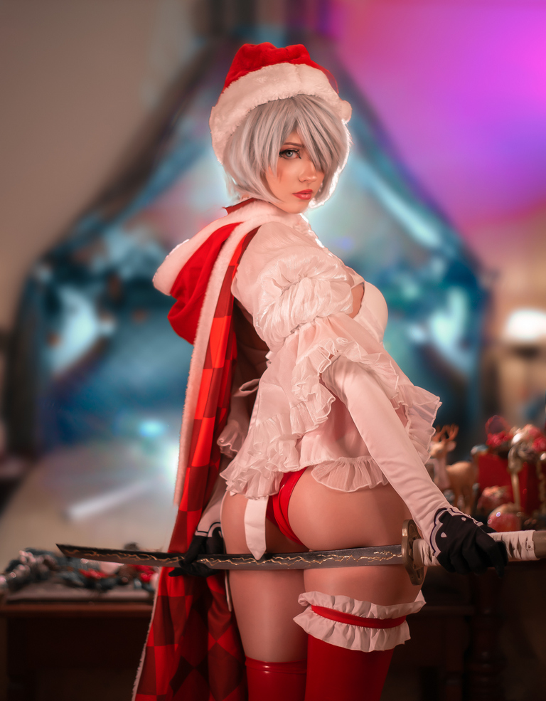 NieR AutomatA - 2B (YoRHa No.2 Type-B) (Christmas) (Lingerie) Cosplay - intimate portrait