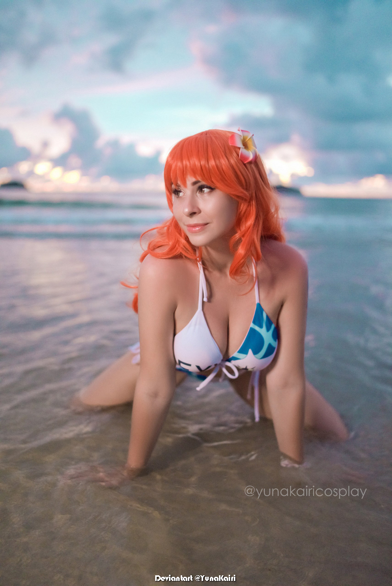 One Piece - Nami (Cat Burglar) (Swimsuit) Cosplay - costume focus
