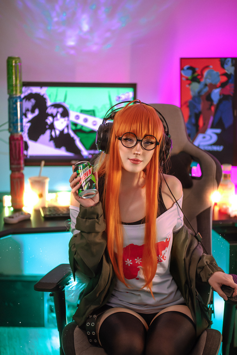 Persona 5 - Futaba Sakura (Oracle) Cosplay - recreation Persona 5 - Futaba Sakura (Oracle) Cosplay - recreation