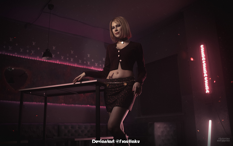 Silent Hill 2 - Maria Cosplay - full length photo