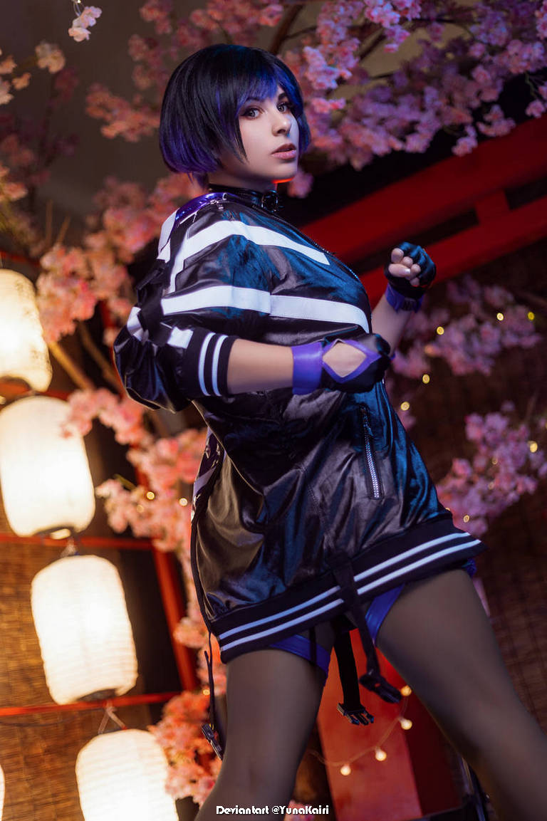 Tekken 8 - Reina Mishima (Purple Lightning) Cosplay - character photo Tekken 8 - Reina Mishima (Purple Lightning) Cosplay - character photo