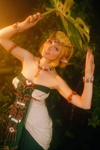 The Legend of Zelda - Tears of the Kingdom - Princess Zelda Cosplay