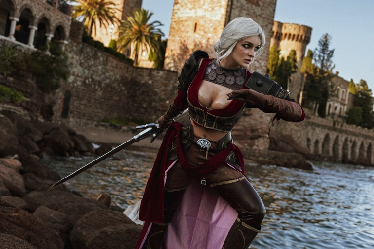 The Witcher 3 - Wild Hunt - Ciri (Cirilla Fiona Elen Riannon) (Concept) Cosplay - inspired capture The Witcher 3 - Wild Hunt - Ciri (Cirilla Fiona Elen Riannon) (Concept) Cosplay - inspired capture