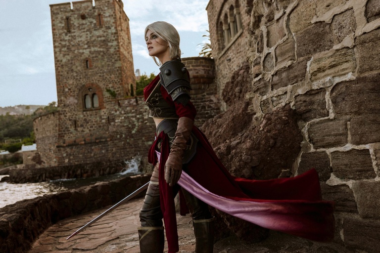The Witcher 3 - Wild Hunt - Ciri (Cirilla Fiona Elen Riannon) (Concept) Cosplay - authentic view The Witcher 3 - Wild Hunt - Ciri (Cirilla Fiona Elen Riannon) (Concept) Cosplay - authentic view