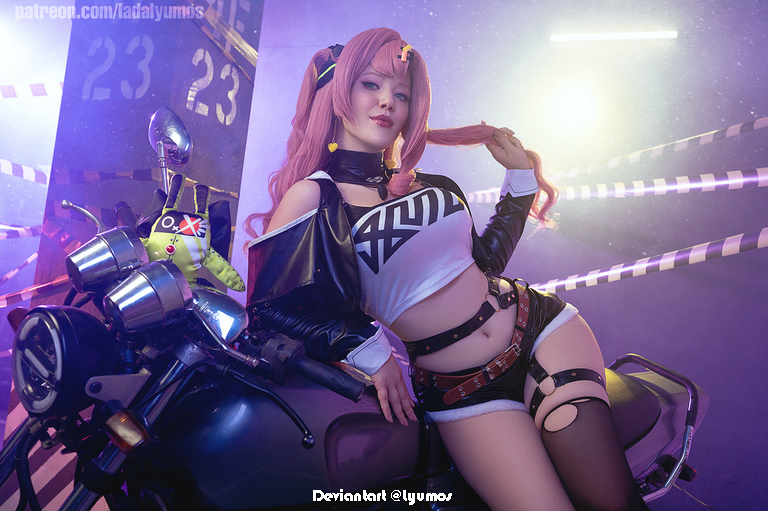 Zenless Zone Zero Nicole Demara Cosplay 2