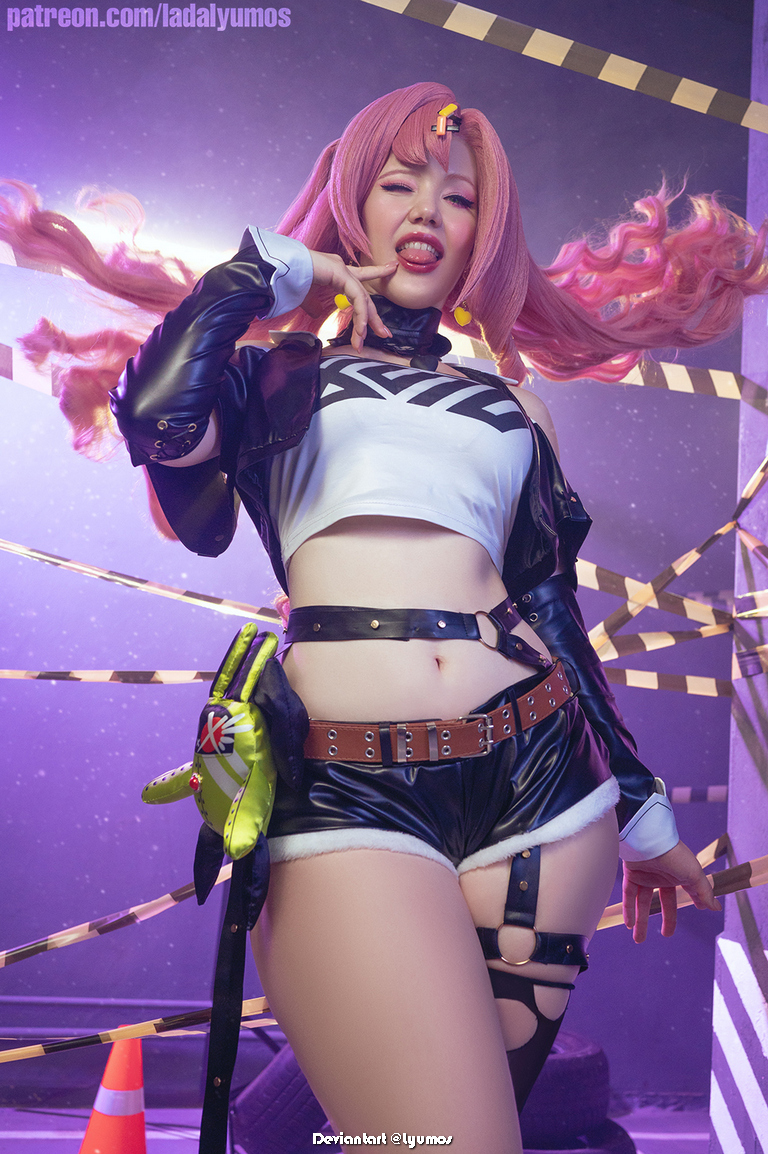 Zenless Zone Zero Nicole Demara Cosplay 5