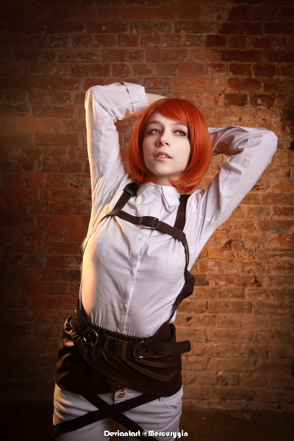 Attack on Titan - Petra Ral Cosplay - character costume portrait