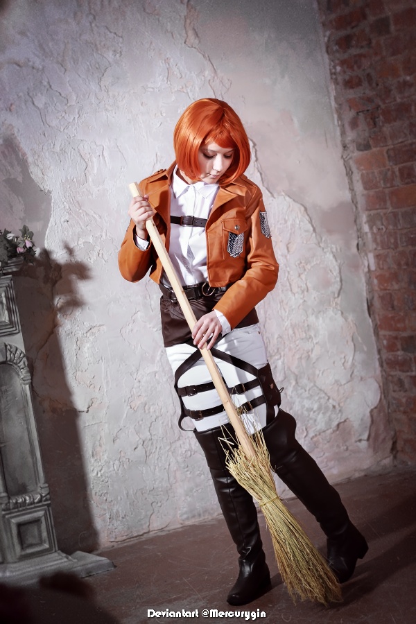Attack on Titan - Petra Ral Cosplay - professional cosplay study