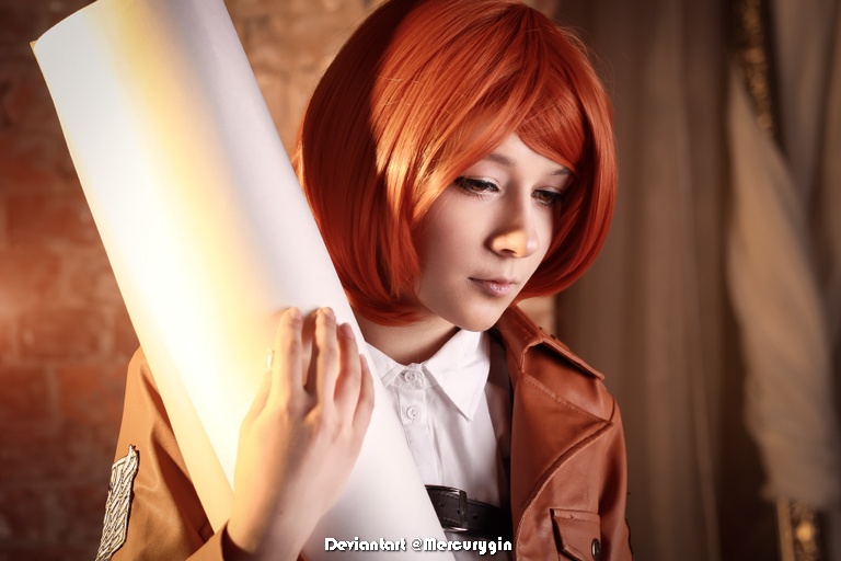 Attack on Titan - Petra Ral Cosplay - full length photo