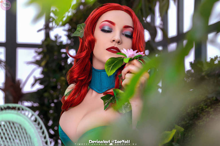 Batman - Poison Ivy (Pamela Lillian Isley) (Concept) Cosplay - refined study Batman - Poison Ivy (Pamela Lillian Isley) (Concept) Cosplay - refined study
