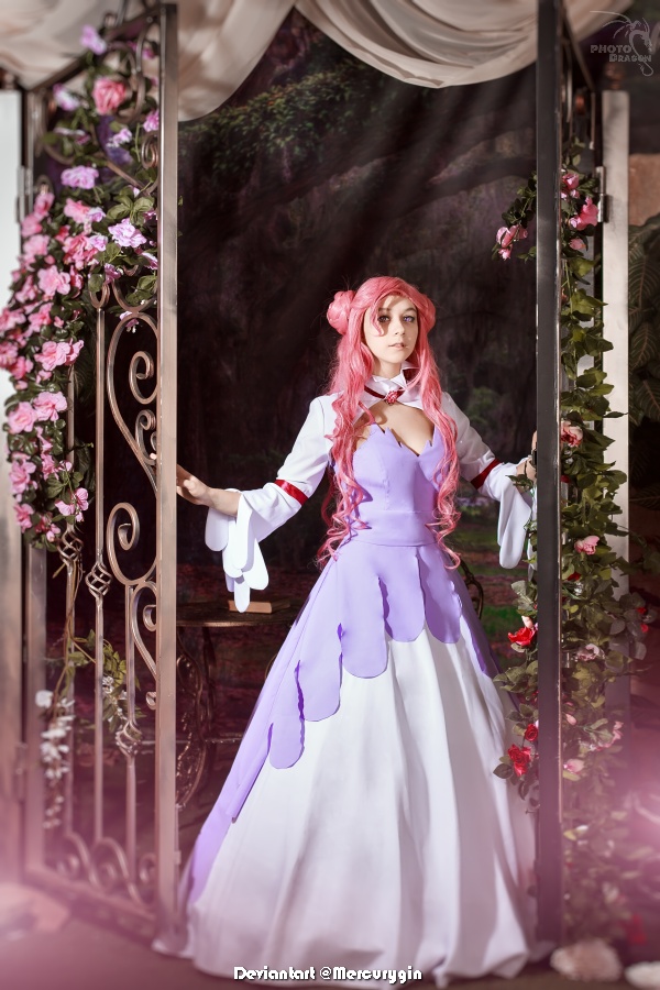 Code Geass - Euphemia li Britannia (Massacre Princess) Cosplay - costume portrait