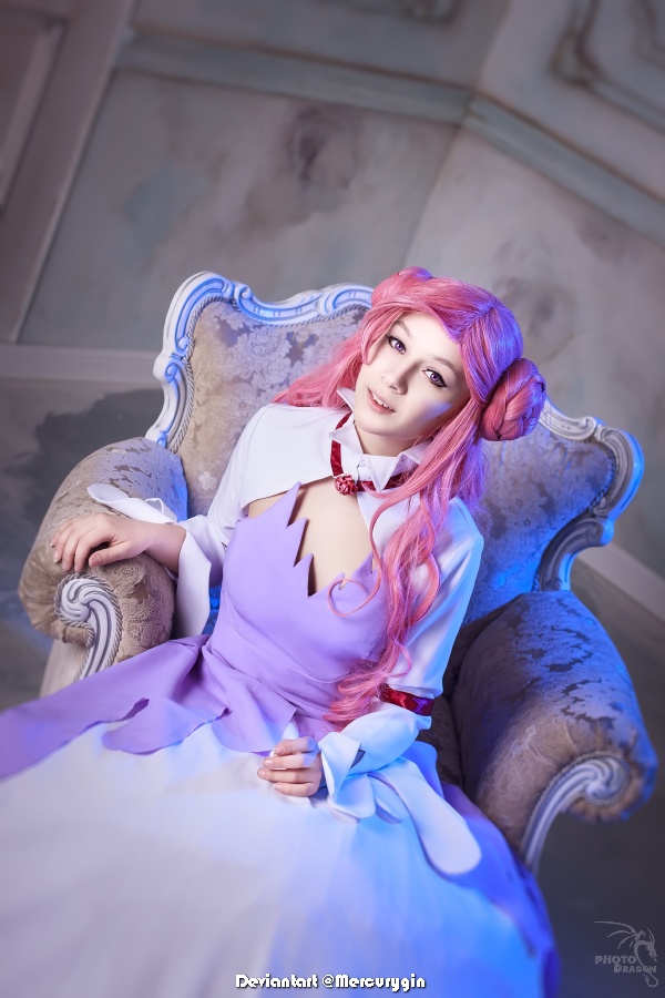 Code Geass - Euphemia li Britannia (Massacre Princess) Cosplay - full body port.