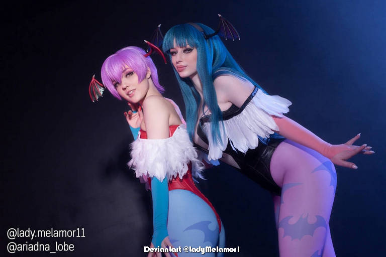Darkstalkers 3 - Lilith Aensland &amp; Morrigan Aensland Cosplay - artistic framing
