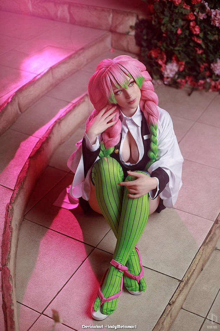 Demon Slayer - Mitsuri Kanroji Cosplay - gentle costume showcase