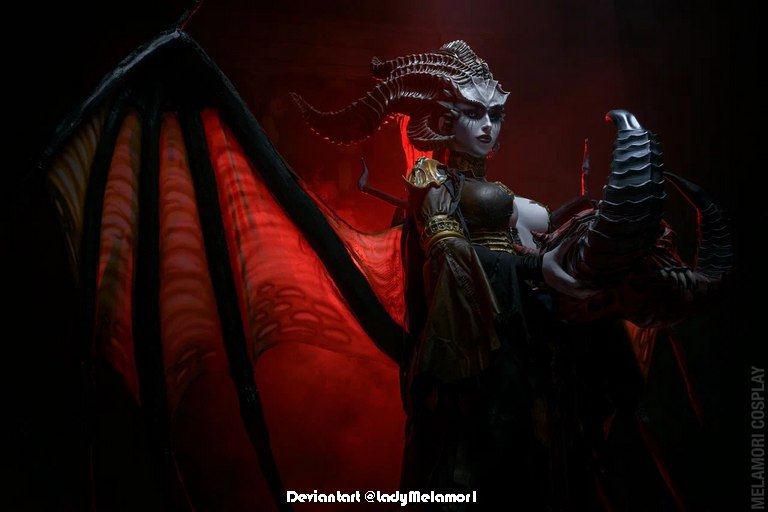 Diablo 4 Lilith Daughter of Hatred Cosplay 11