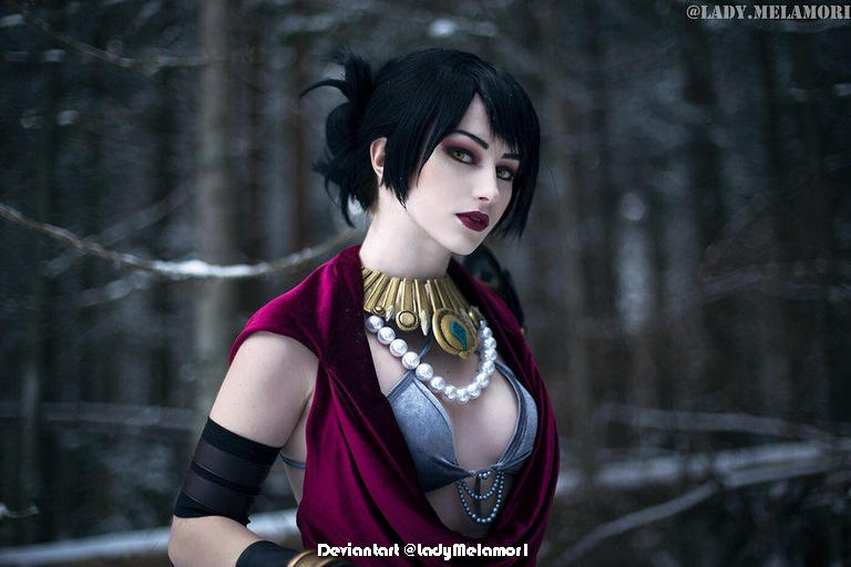 Dragon Age - Origins - Morrigan (Witch of the Wilds) Cosplay - premium study