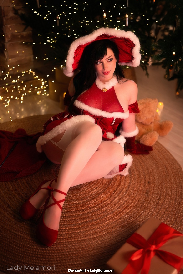 Final Fantasy 7 - Rebirth - Tifa Lockhart (Christmas) Cosplay - refined study