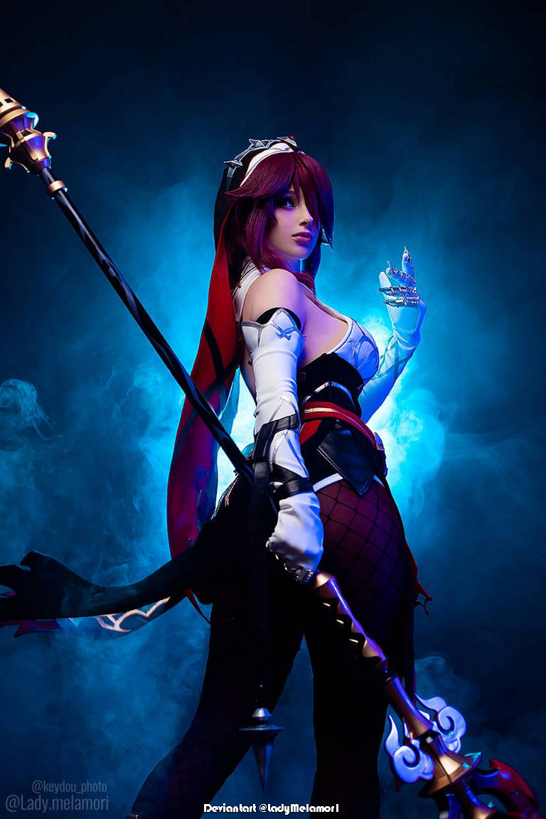 Genshin Impact - Rosaria (Thorny Benevolence) (Executors Thorns) Cosplay - artistic framing