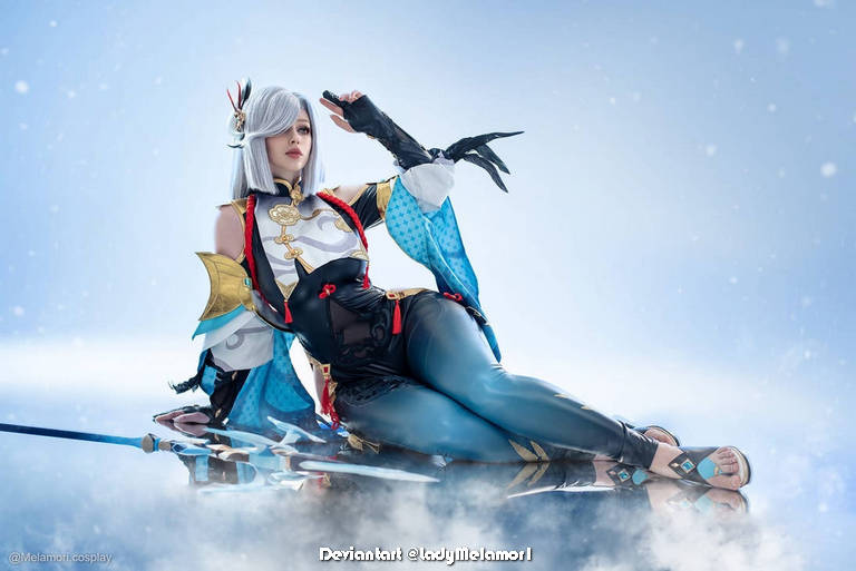 Genshin Impact - Shenhe (Lonesome Transcendence) (The Worlds Shackles) Cosplay - recreation Genshin Impact - Shenhe (Lonesome Transcendence) (The Worlds Shackles) Cosplay - recreation