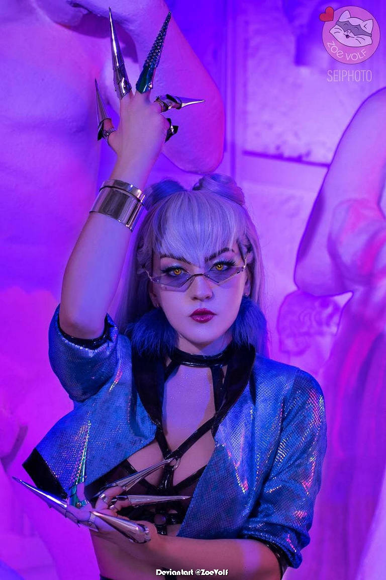League of Legends - Evelynn (Agonys Embrace) (KDA) Cosplay - expressive portrait