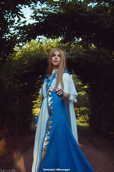 Oh My Goddess! - Belldandy Cosplay