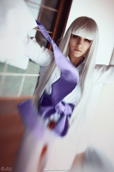 Vampire Knight - Shizuka Hio (Mad Blooming Princess) Cosplay