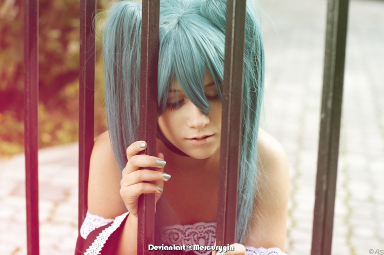 Vocaloid - Hatsune Miku (Cantarella) Cosplay - body photo