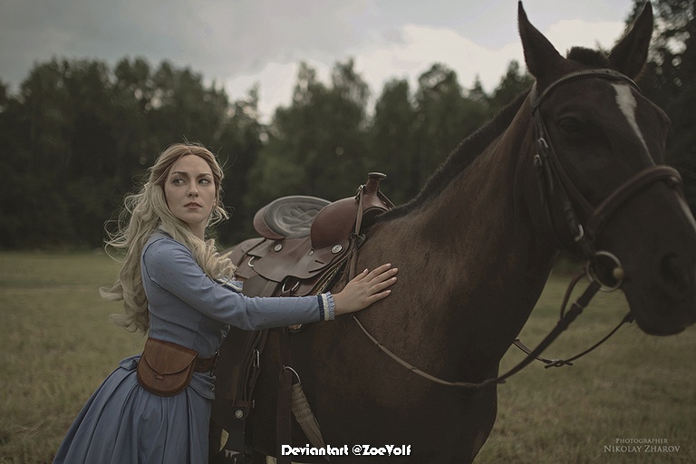 Westworld - Dolores Abernathy Cosplay - full body character photo