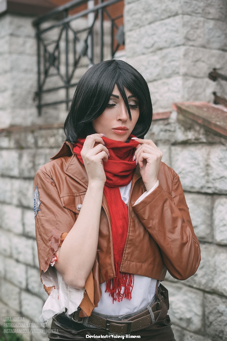 Attack on Titan Mikasa Ackermann Cosplay 4