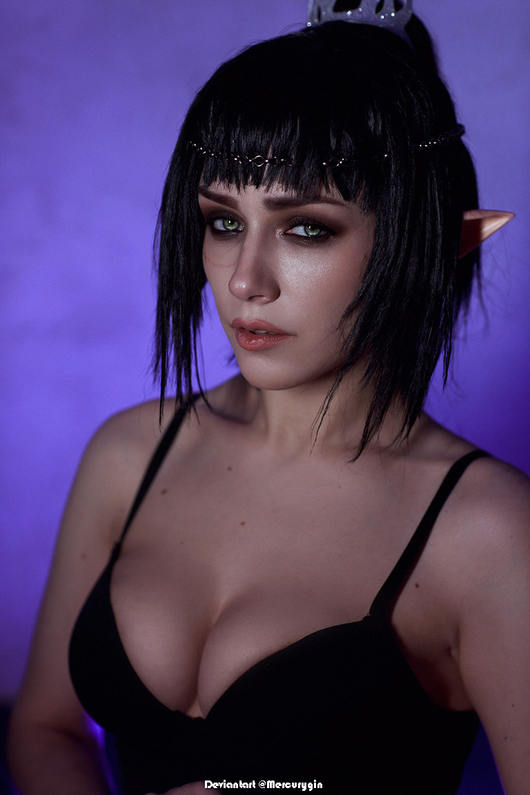 Baldurs Gate 3 - Shadowheart (Jenevelle Hallowleaf) Cosplay - sophisticated portrait Baldurs Gate 3 - Shadowheart (Jenevelle Hallowleaf) Cosplay - sophisticated portrait