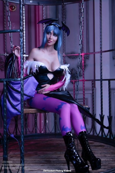 Darkstalkers - Resurrection - Morrigan Aensland Cosplay