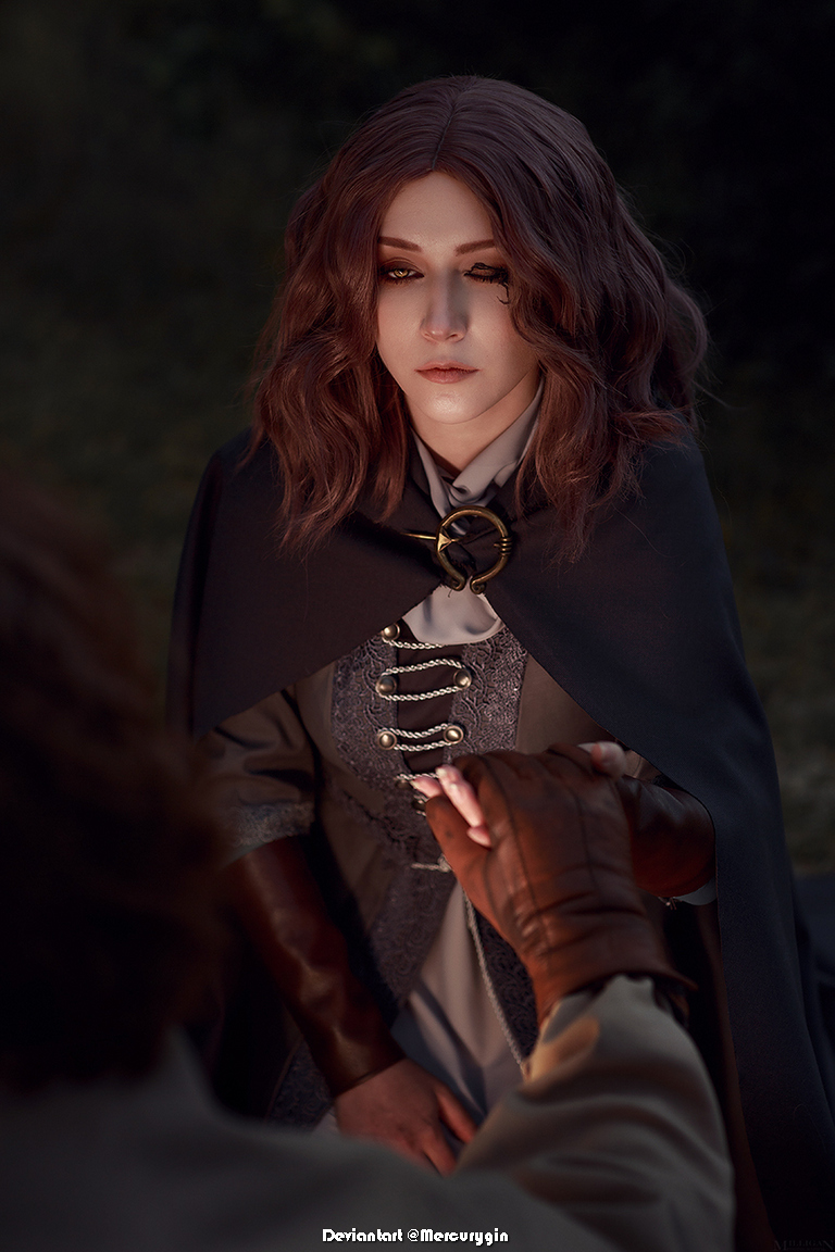 Elden Ring - Melina (Kindling Maiden) Cosplay - costume show Elden Ring - Melina (Kindling Maiden) Cosplay - costume show