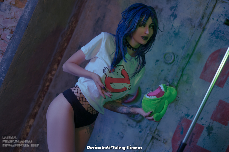 Extreme Ghostbuster - Kylie Griffin (Lingerie) Cosplay - mature capture