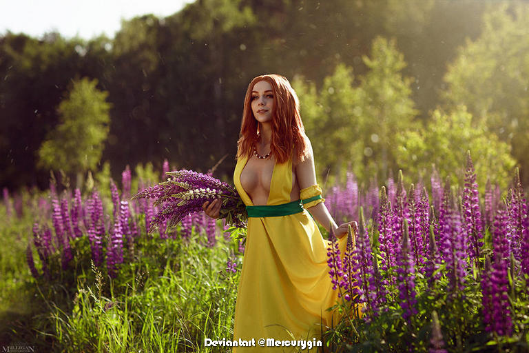 GWENT - The Witcher Card Game - Ida Emean aep Sivney Cosplay - character photo