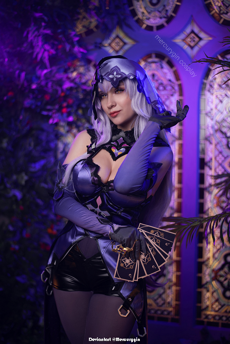 Honkai - Star Rail - Black Swan Cosplay - elegant character representation