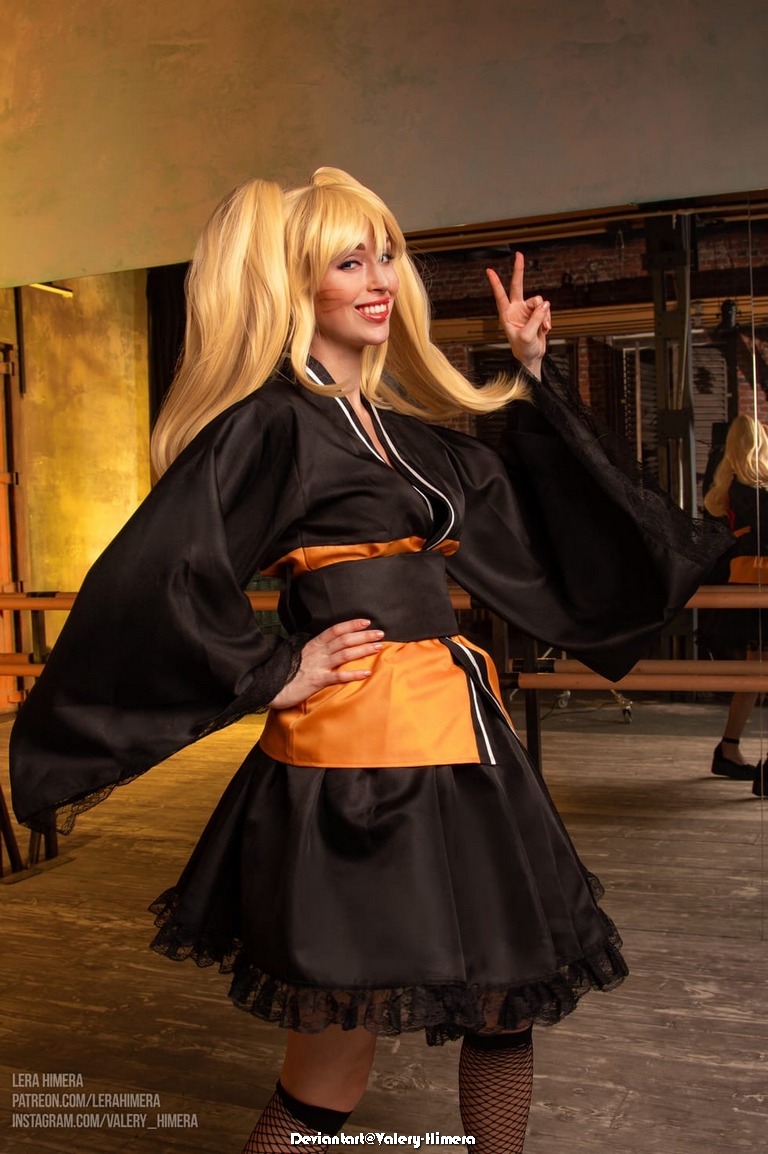 Naruto - Naruko Uzumaki Cosplay - character costume portrait Naruto - Naruko Uzumaki Cosplay - character costume portrait