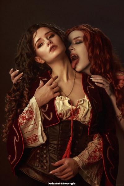 Van Helsing - Aleera (Bride of Dracula) & Anna Valerious Cosplay