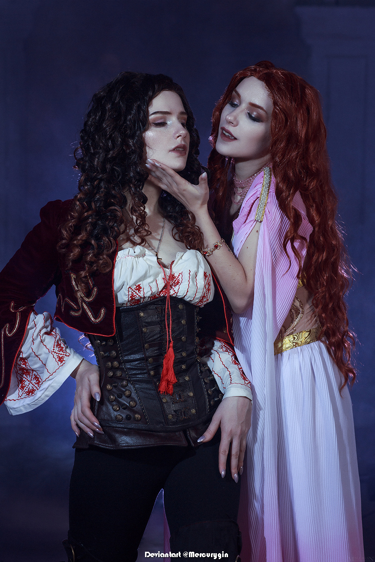 Van Helsing - Aleera (Bride of Dracula) & Anna Valerious Cosplay - expressive portrait Van Helsing - Aleera (Bride of Dracula) & Anna Valerious Cosplay - expressive portrait