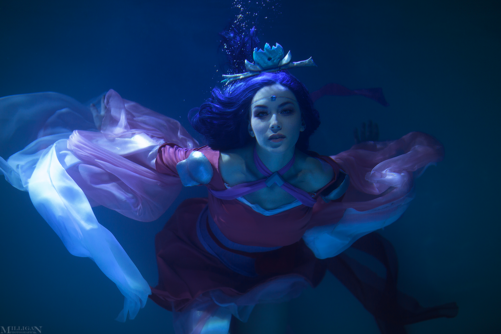 League of Legends - Janna (Janna Windforce) (The Storms Fury) (Sacred Sword) Cosplay - costume show League of Legends - Janna (Janna Windforce) (The Storms Fury) (Sacred Sword) Cosplay - costume show