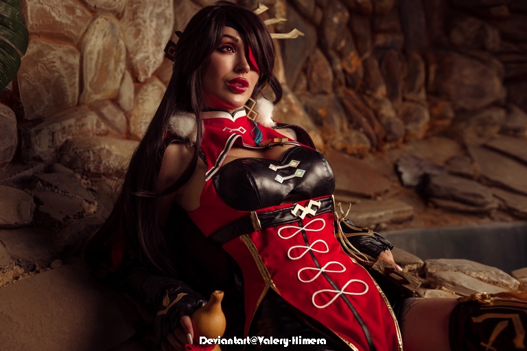 Genshin Impact - Beidou (Uncrowned Lord of the Ocean) (Rolling Waves) Cosplay - soft focus shot